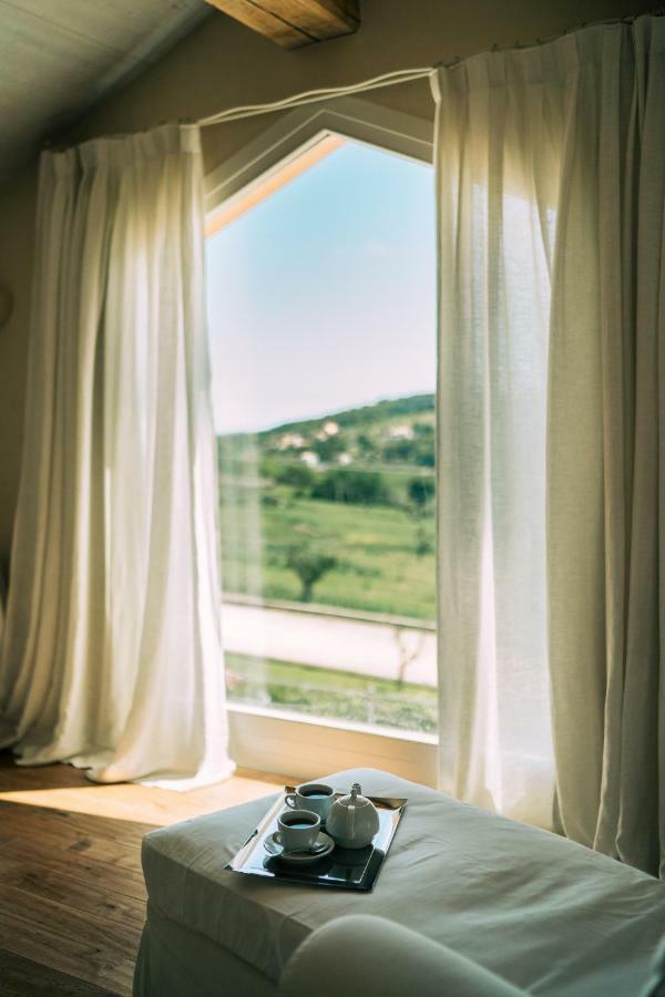 Nontiscordardime B&B Villa Agriturismo Чивитанова Марке Екстериор снимка